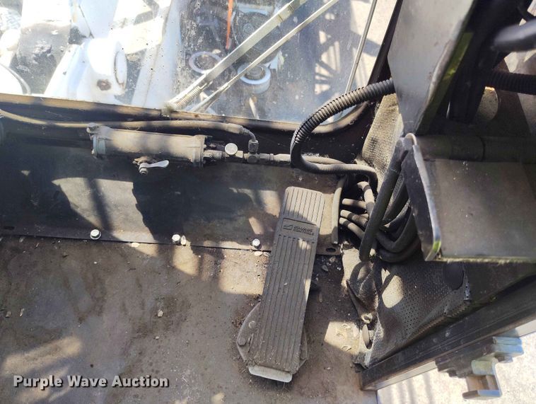 image for item YA3560 1986 Kershaw RC 130-1 crane truck