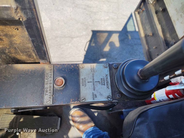 image for item YA3560 1986 Kershaw RC 130-1 crane truck