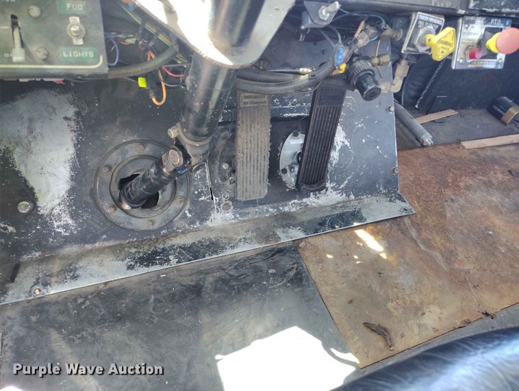 image for item YA3560 1986 Kershaw RC 130-1 crane truck
