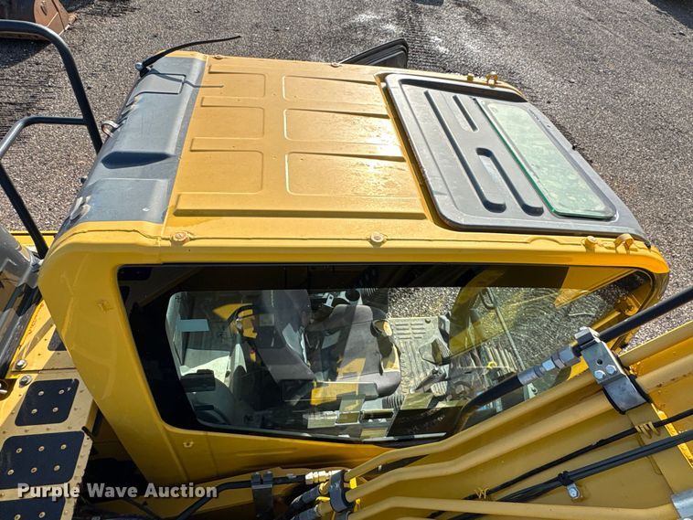 image for item YA3576 2022 Komatsu PC170LC-11 excavator
