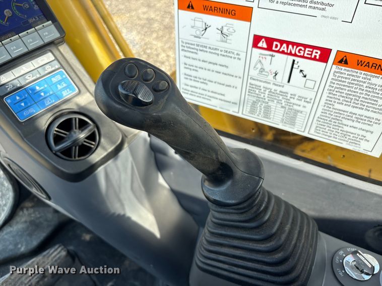 image for item YA3576 2022 Komatsu PC170LC-11 excavator
