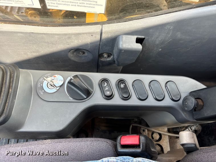 image for item YA3576 2022 Komatsu PC170LC-11 excavator