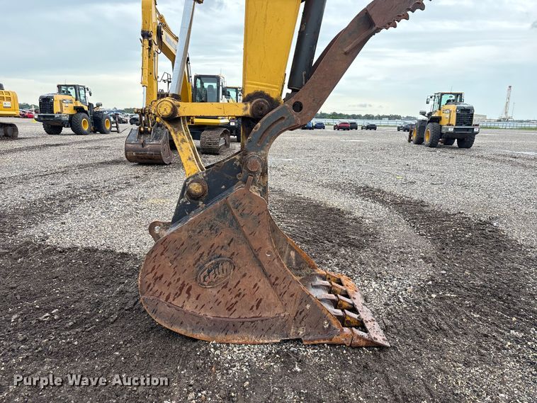 image for item YA3577 2021 Komatsu PC170LC-11 excavator