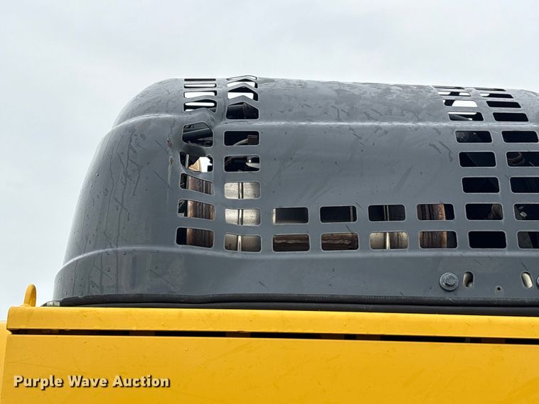 image for item YA3577 2021 Komatsu PC170LC-11 excavator