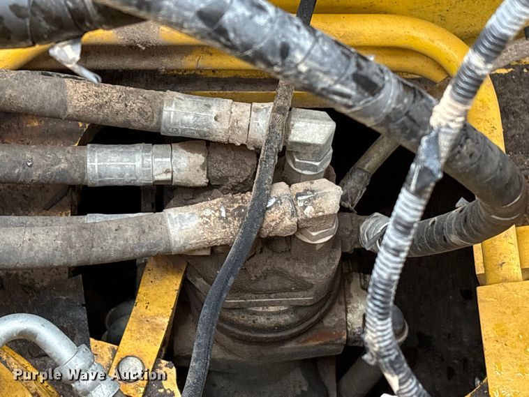 image for item YA3577 2021 Komatsu PC170LC-11 excavator