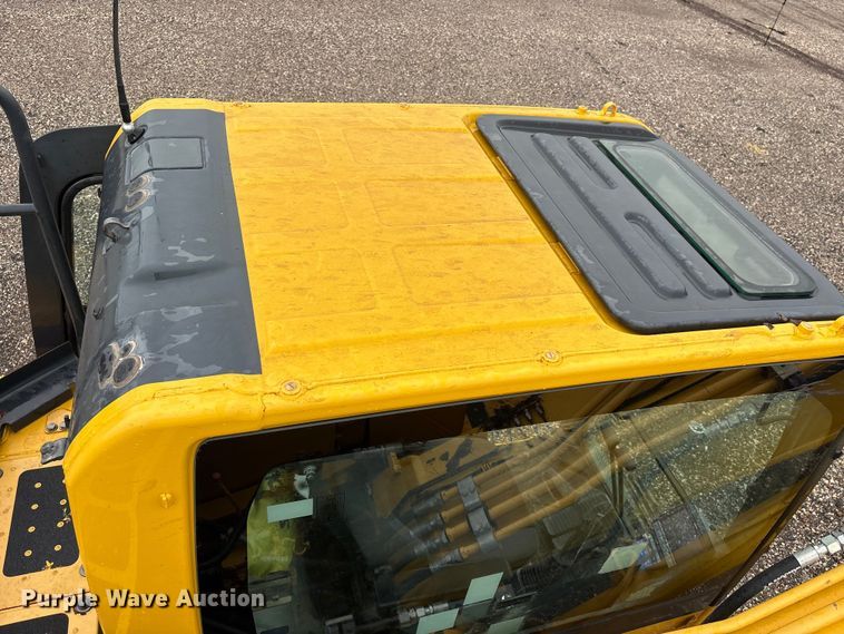 image for item YA3577 2021 Komatsu PC170LC-11 excavator