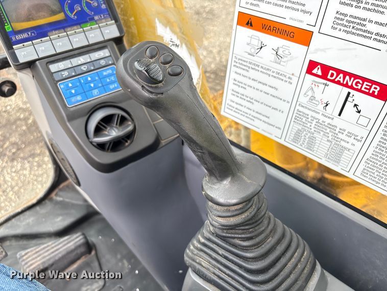 image for item YA3577 2021 Komatsu PC170LC-11 excavator