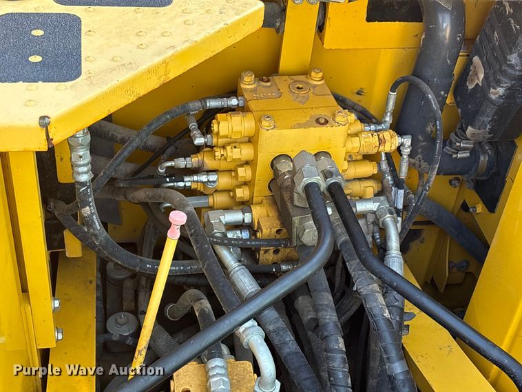 image for item YA3578 2021 Komatsu PC170LC-11 excavator