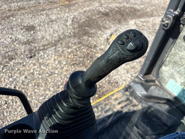 image for item YA3578 2021 Komatsu PC170LC-11 excavator