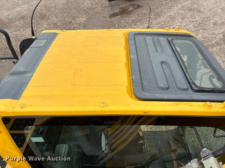 image for item YA3579 2021 Komatsu PC170LC-11 excavator