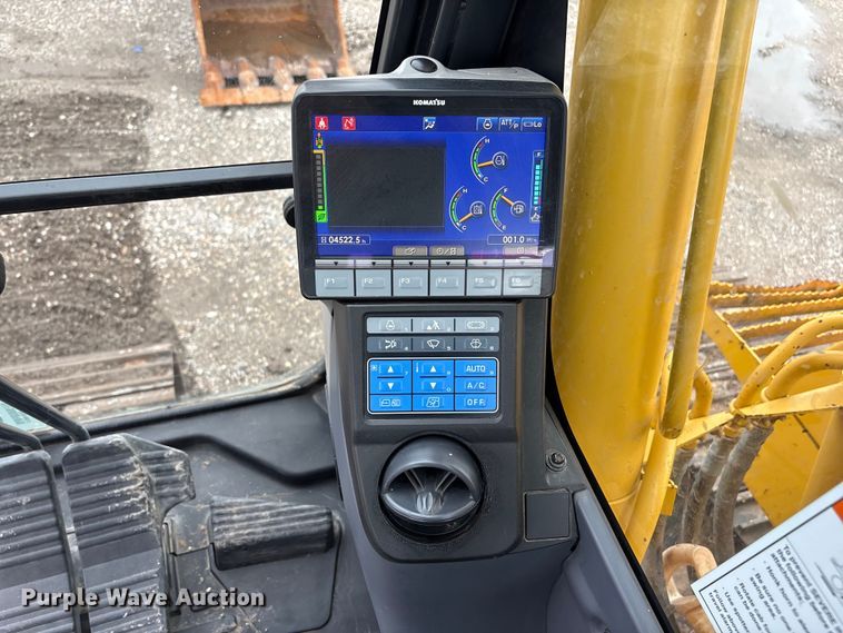image for item YA3579 2021 Komatsu PC170LC-11 excavator