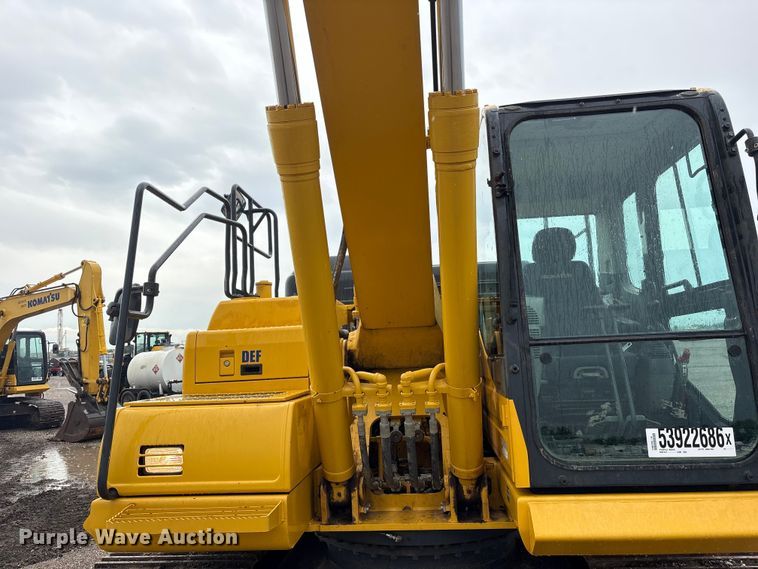 image for item YA3581 2023 Komatsu PC210LC-11 excavator