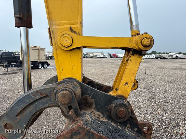 image for item YA3581 2023 Komatsu PC210LC-11 excavator