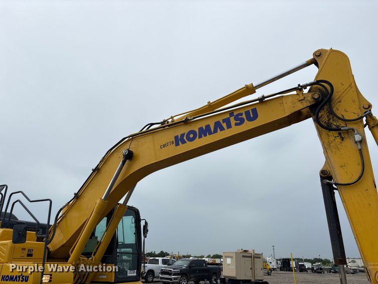 image for item YA3581 2023 Komatsu PC210LC-11 excavator