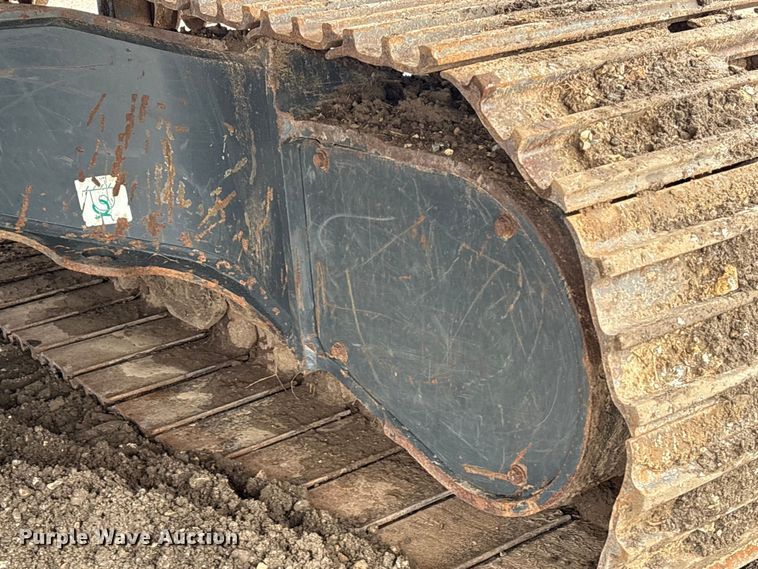 image for item YA3581 2023 Komatsu PC210LC-11 excavator
