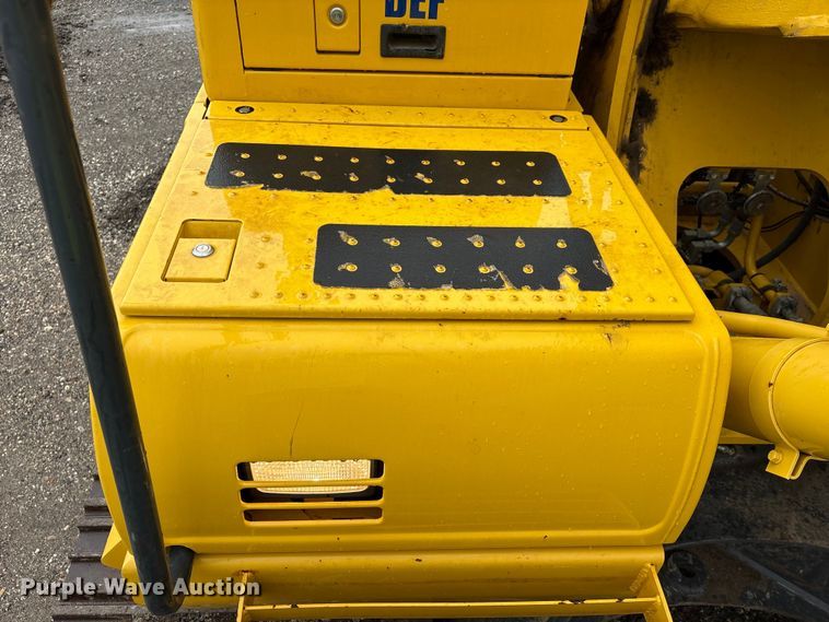 image for item YA3581 2023 Komatsu PC210LC-11 excavator