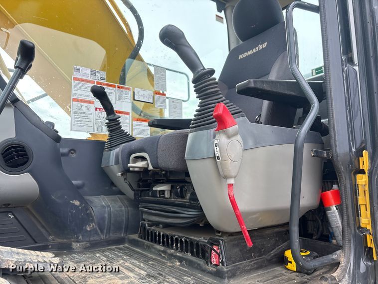 image for item YA3581 2023 Komatsu PC210LC-11 excavator