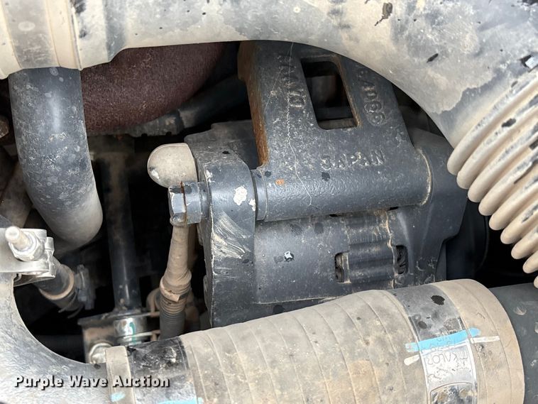 image for item YA3581 2023 Komatsu PC210LC-11 excavator