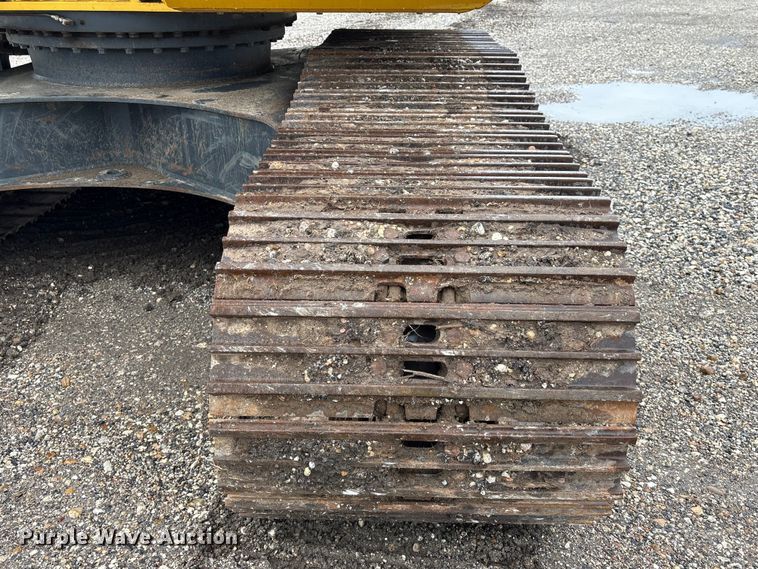 image for item YA3581 2023 Komatsu PC210LC-11 excavator