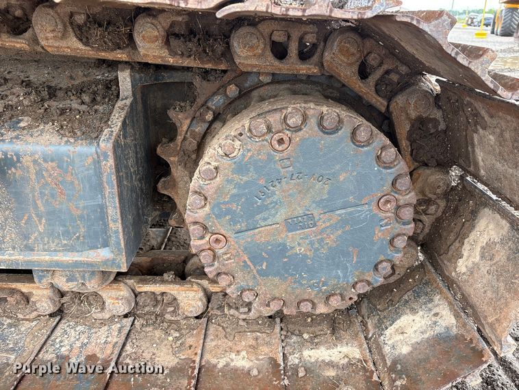 image for item YA3581 2023 Komatsu PC210LC-11 excavator