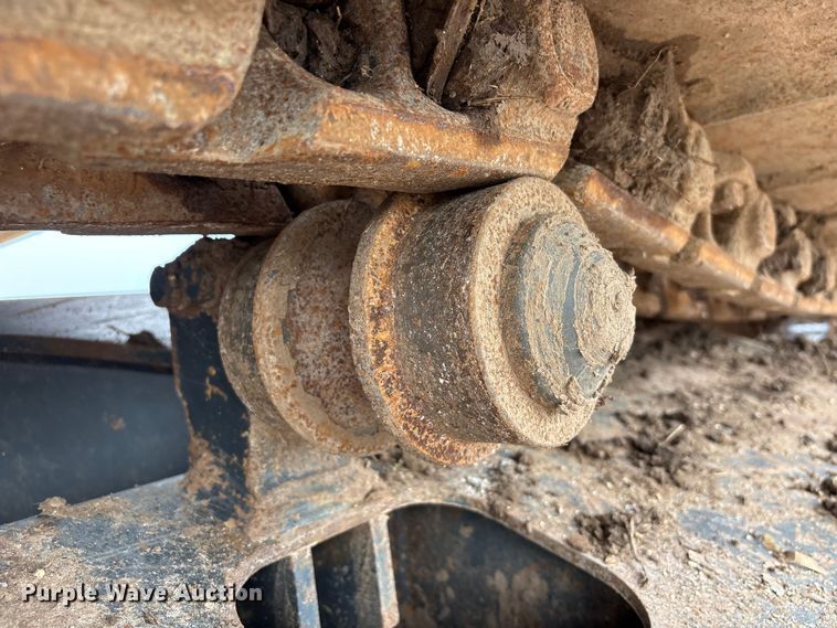 image for item YA3581 2023 Komatsu PC210LC-11 excavator