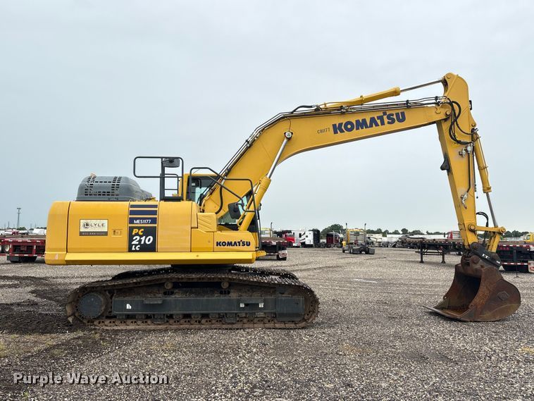 image for item YA3582 2021 Komatsu PC210LC-11 excavator