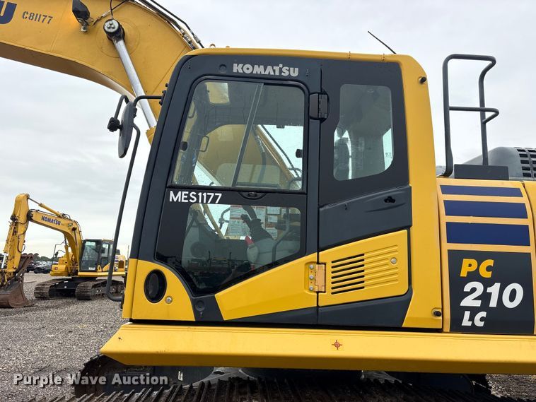 image for item YA3582 2021 Komatsu PC210LC-11 excavator