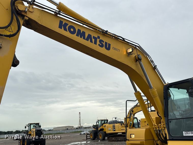 image for item YA3582 2021 Komatsu PC210LC-11 excavator