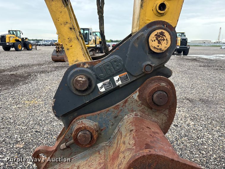 image for item YA3582 2021 Komatsu PC210LC-11 excavator