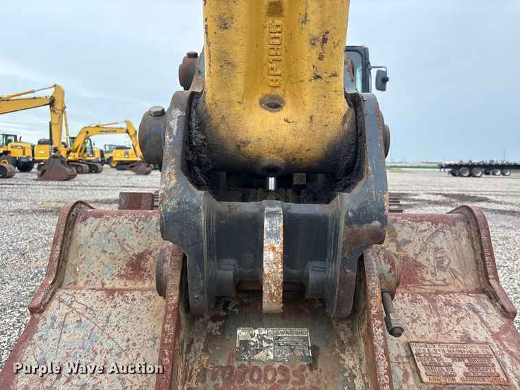 image for item YA3582 2021 Komatsu PC210LC-11 excavator