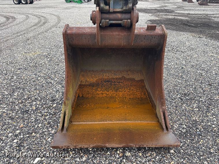 image for item YA3582 2021 Komatsu PC210LC-11 excavator