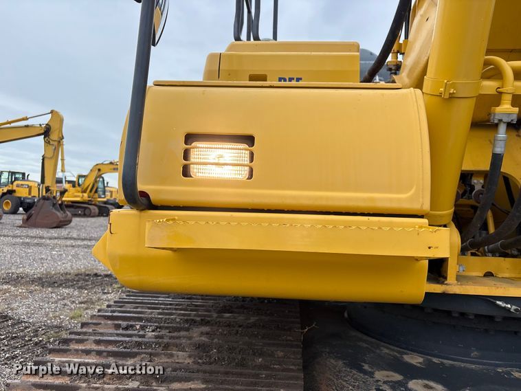 image for item YA3582 2021 Komatsu PC210LC-11 excavator