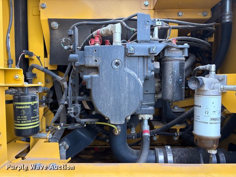 image for item YA3582 2021 Komatsu PC210LC-11 excavator