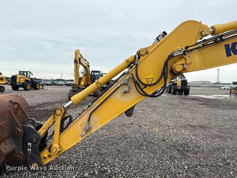 image for item YA3582 2021 Komatsu PC210LC-11 excavator