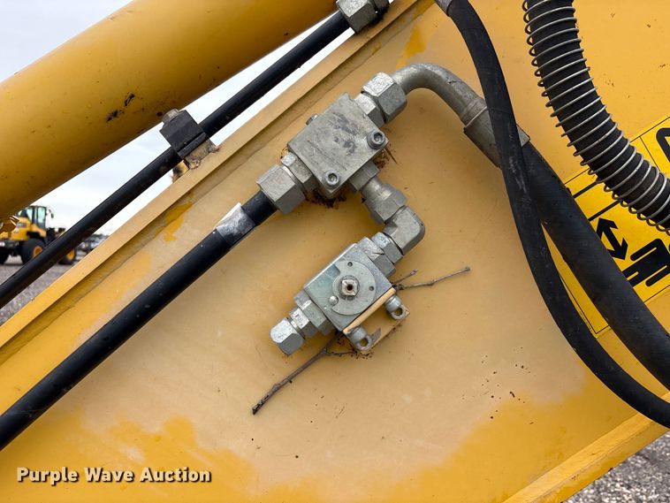 image for item YA3582 2021 Komatsu PC210LC-11 excavator