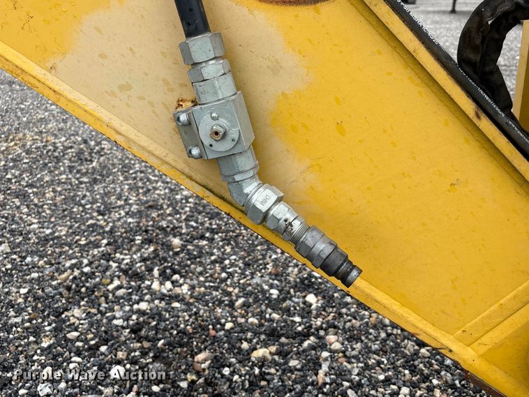 image for item YA3582 2021 Komatsu PC210LC-11 excavator