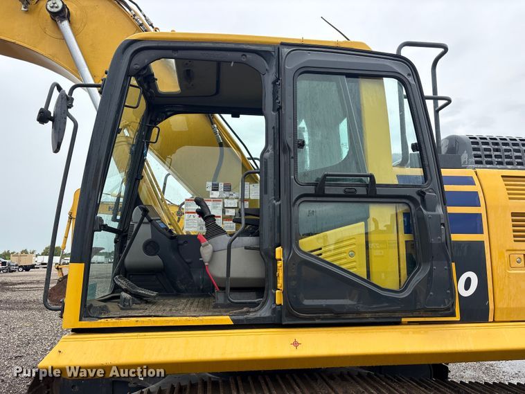 image for item YA3582 2021 Komatsu PC210LC-11 excavator