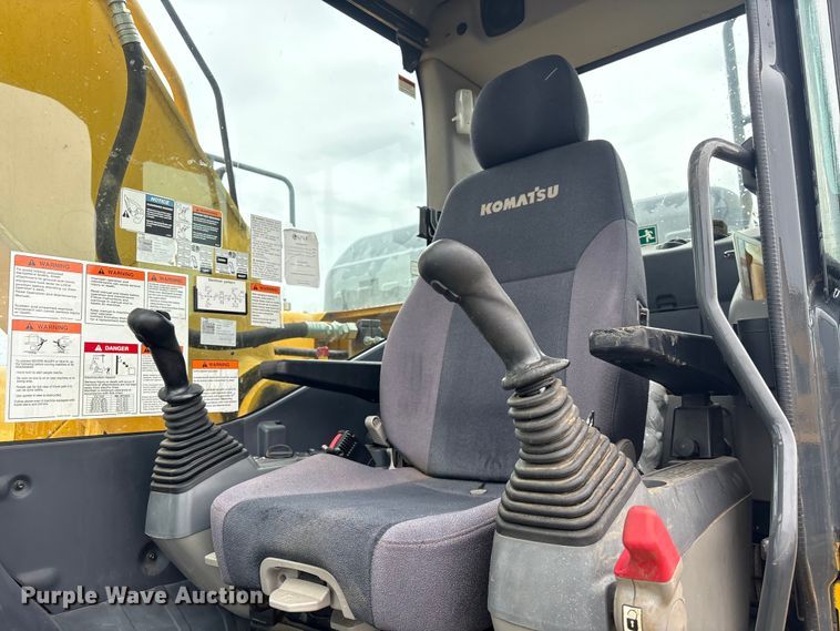 image for item YA3582 2021 Komatsu PC210LC-11 excavator