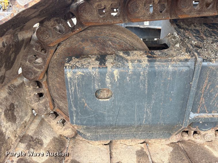 image for item YA3582 2021 Komatsu PC210LC-11 excavator