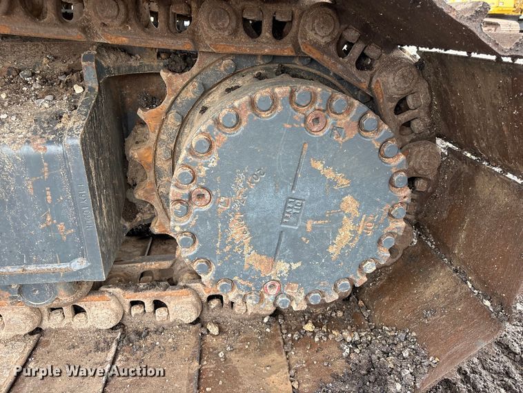 image for item YA3582 2021 Komatsu PC210LC-11 excavator