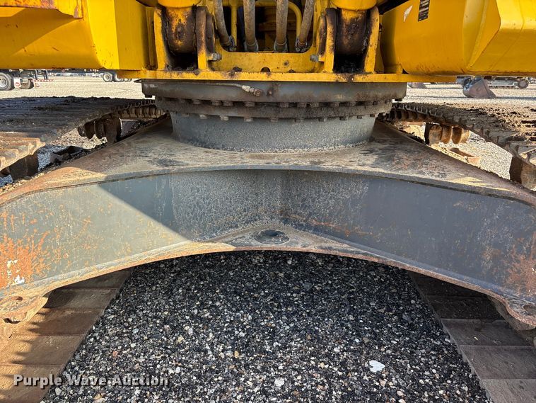 image for item YA3583 2020 Komatsu PC210LC-11 excavator