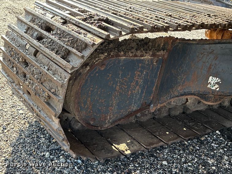 image for item YA3583 2020 Komatsu PC210LC-11 excavator