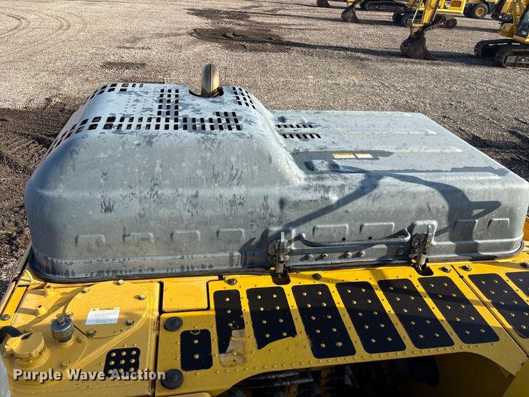 image for item YA3583 2020 Komatsu PC210LC-11 excavator
