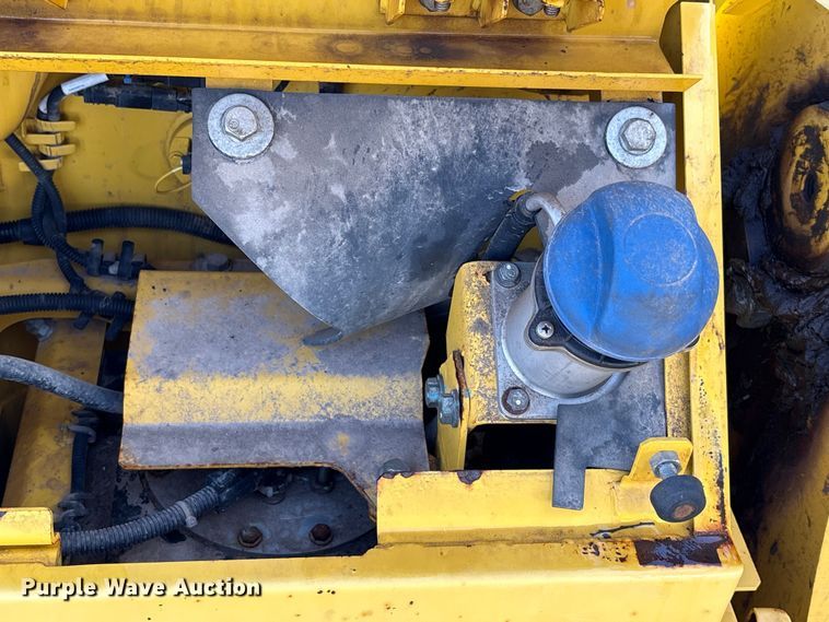 image for item YA3583 2020 Komatsu PC210LC-11 excavator