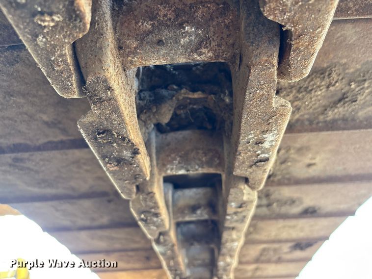 image for item YA3583 2020 Komatsu PC210LC-11 excavator