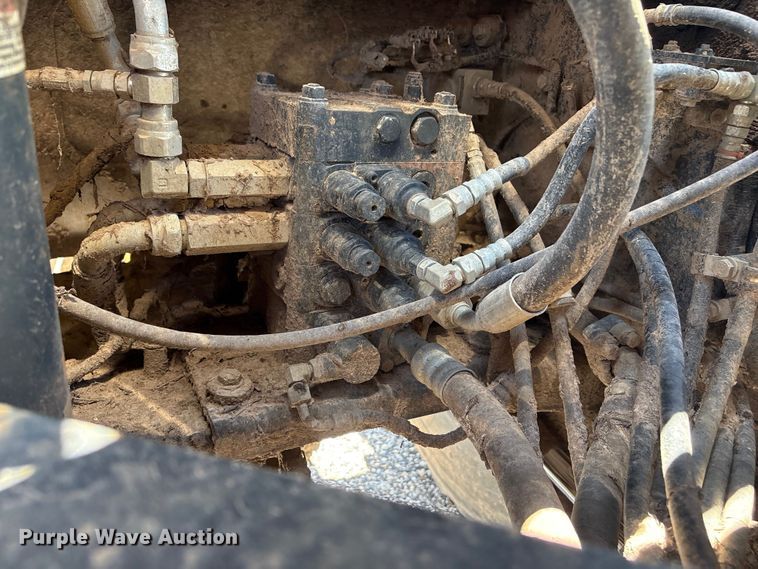 image for item YA3584 2021 Komatsu WA270 wheel loader