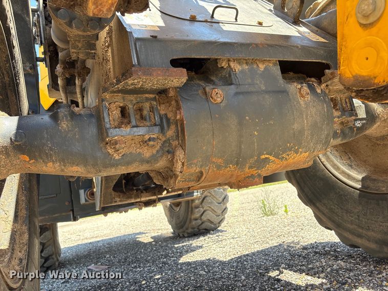 image for item YA3584 2021 Komatsu WA270 wheel loader