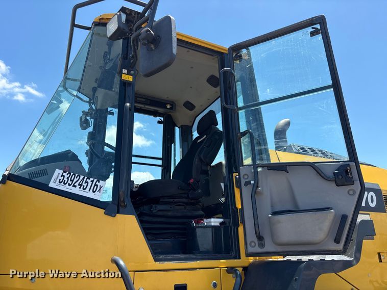 image for item YA3584 2021 Komatsu WA270 wheel loader