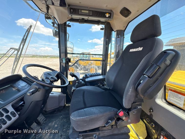 image for item YA3584 2021 Komatsu WA270 wheel loader