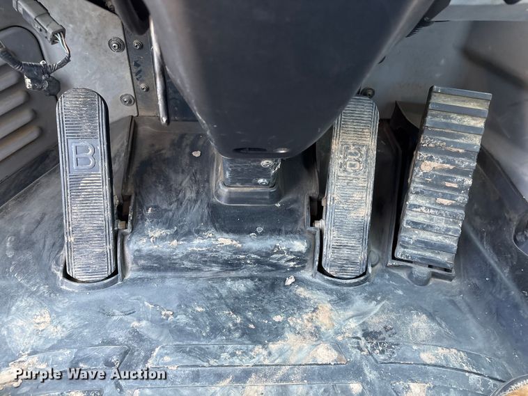 image for item YA3584 2021 Komatsu WA270 wheel loader